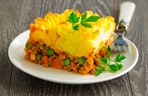 une portion de hachis parmentier pour les enfants