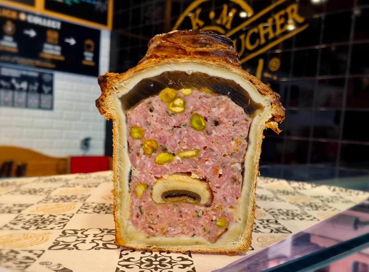 Un pâté en croûte aux champignons