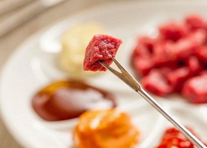 Quelles viandes choisir pour une fondue ou une pierrade réussie ?
